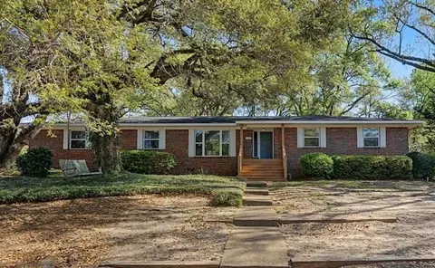 4122 Highpoint Dr S, Mobile, AL 36693