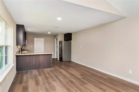 Living - 369 Coventry Way, Mobile, AL 36606 photo 8 of 8