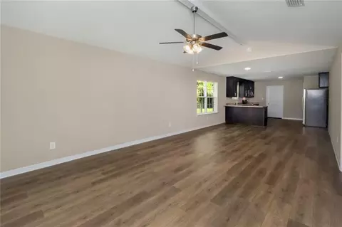 Living - 369 Coventry Way, Mobile, AL 36606 photo 1 of 8