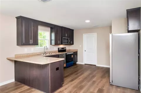 Kitchen - 369 Coventry Way, Mobile, AL 36606 photo 2 of 5