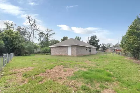 Exterior - 369 Coventry Way, Mobile, AL 36606 photo 3 of 6