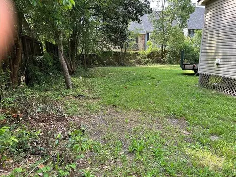 Exterior - 3759 Old Shell Rd, Mobile, AL 36608 photo 2 of 10