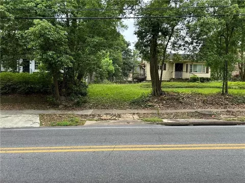 Exterior - 3759 Old Shell Rd, Mobile, AL 36608 photo 10 of 10