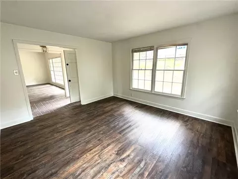 Living - 316 Dalewood Dr, Mobile, AL 36608 photo 3 of 8