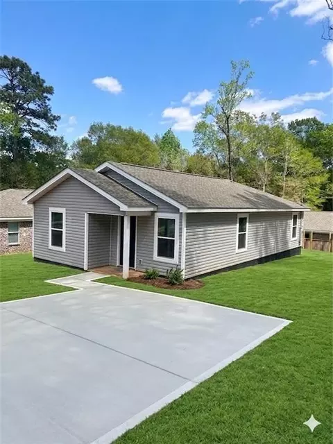 1919 Wildwood Pl, Mobile, AL 36609