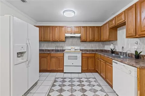 Kitchen - 1508 Devonshire Dr, Mobile, AL 36605 photo 1 of 1