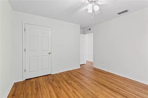 Bedroom - 1508 Devonshire Dr, Mobile, AL 36605 photo 5 of 6