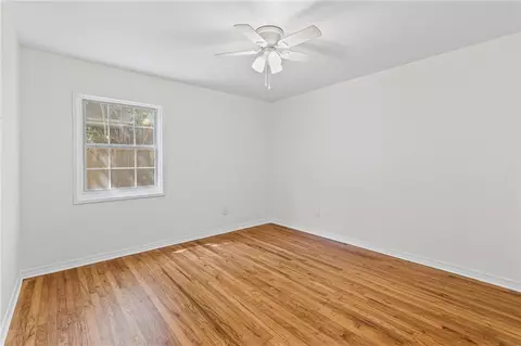 Bedroom - 1508 Devonshire Dr, Mobile, AL 36605 photo 4 of 6