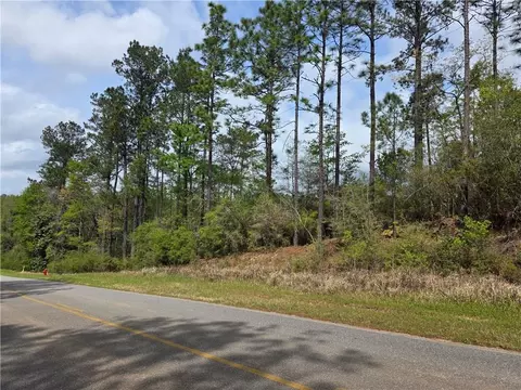 12287 Red Hill Road Ext, Bay Minette, AL 36507