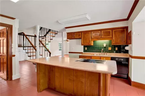 Kitchen - 906 Azalea Rd, Mobile, AL 36693 photo 2 of 6