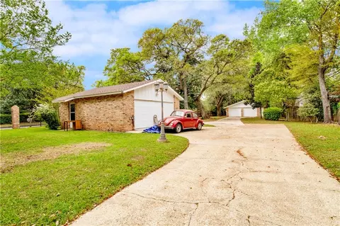 Exterior - 906 Azalea Rd, Mobile, AL 36693 photo 10 of 16