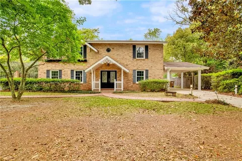 906 Azalea Rd, Mobile, AL 36693