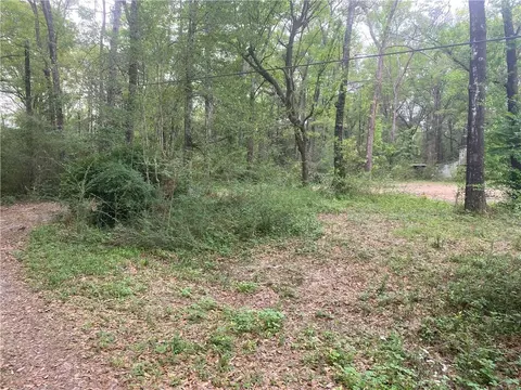 228 Lucille St, Saraland, AL 36571