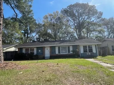 1609 Darwood Dr, Mobile, AL 36605