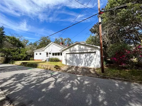 Exterior - 312 Lee St, Chickasaw, AL 36611 photo 4 of 7
