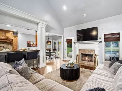 Living - 9205 Redberry Dr, Mobile, AL 36695 photo 1 of 3