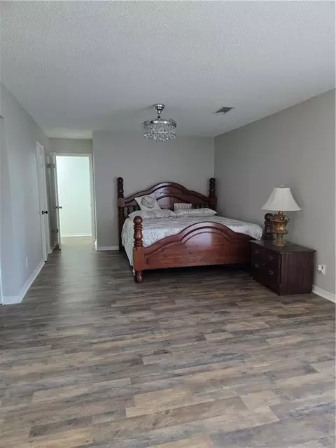 Bedroom - 2301 Lantern Ln W, Mobile, AL 36693 photo 2 of 6