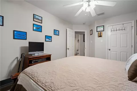 Bedroom - 5169 Mossberg Dr E, Theodore, AL 36582 photo 3 of 5