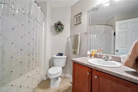 Bath - 5169 Mossberg Dr E, Theodore, AL 36582 photo 4 of 4