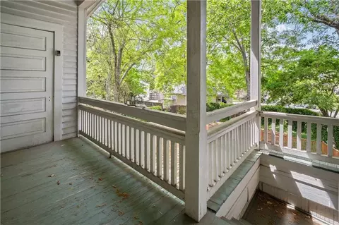 Exterior - 350 Michigan Ave, Mobile, AL 36604 photo 5 of 11
