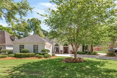 1129 Sutherlin Ct N, Mobile, AL 36609