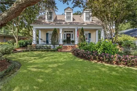 311 Eastview Dr, Biloxi, MS 39531