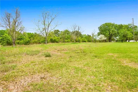 1060 Dawes Rd, Mobile, AL 36618 photo 3