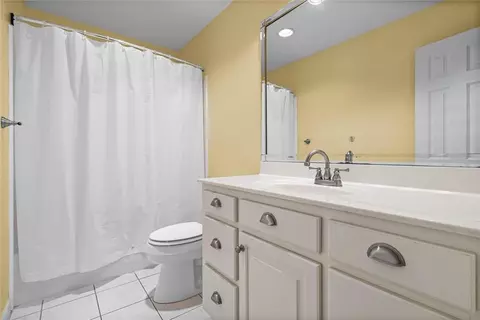 Bath - 211 West Dr #34, Mobile, AL 36608 photo 3 of 3