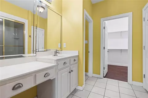 Bath - 211 West Dr #34, Mobile, AL 36608 photo 1 of 3