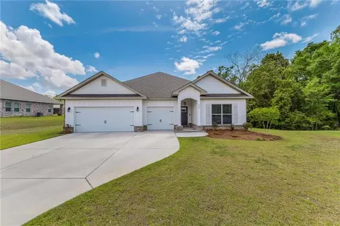 200 Spur Ave, Fairhope, AL 36532