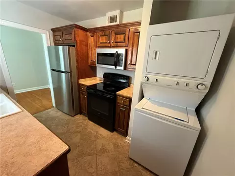 Kitchen - 214 Upham St #4C, Mobile, AL 36607 photo 1 of 3