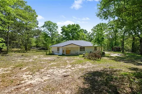 15690 Sandy Ridge Rd, Chunchula, AL 36521