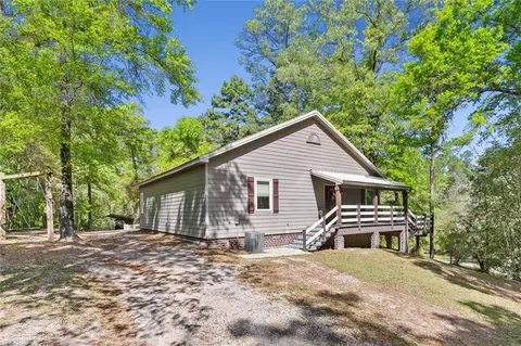 11161 Roberts Rd, Chunchula, AL 36521