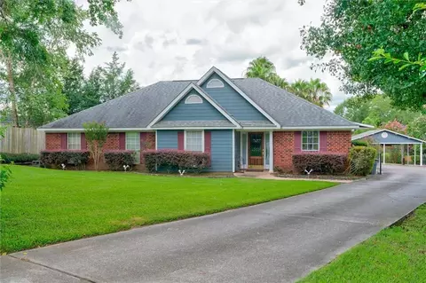 1700 Pennsylvania Pl, Mobile, AL 36695