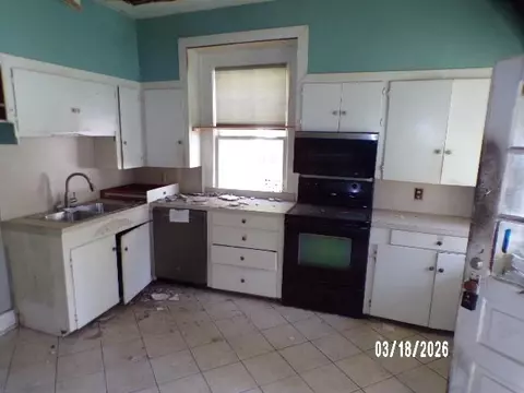 Other - 319 4th St, Chickasaw, AL 36611 photo 10 of 12