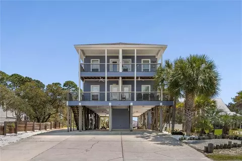 417 Windmill Ridge Rd #A, Gulf Shores, AL 36542