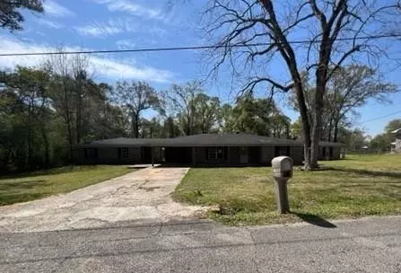 675 Wilson Blvd, Axis, AL 36505