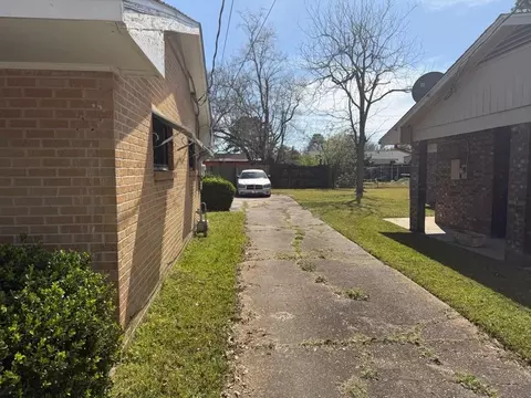 Exterior - 1707 Forrest St, Mobile, AL 36605 photo 3 of 7
