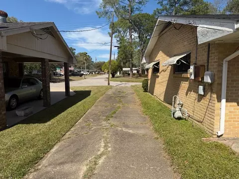 Exterior - 1707 Forrest St, Mobile, AL 36605 photo 4 of 7