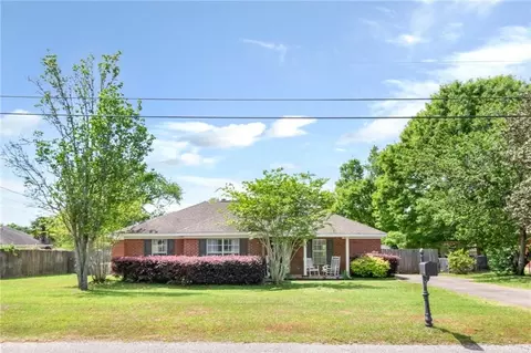 2065 Whip-poor-will Ct S, Semmes, AL 36575