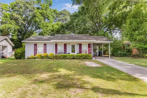 80 Margaret Ave, Chickasaw, AL 36611