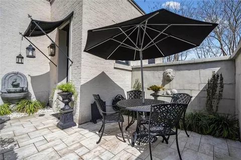 753 St Francis St #1001A, Mobile, AL 36602