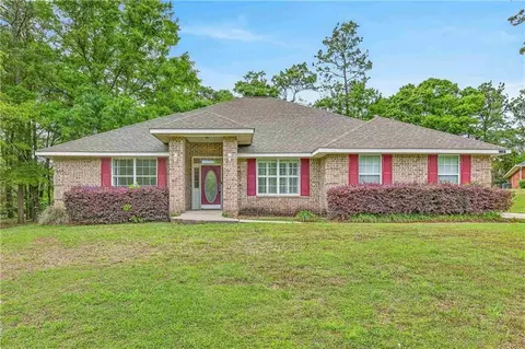 11541 Maple Ct, Daphne, AL 36526