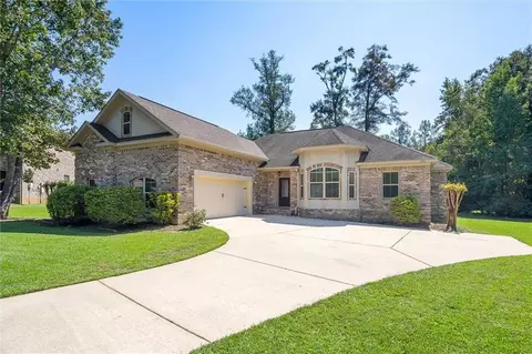 3731 Praline Ct, Mobile, AL 36695