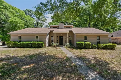 525 Becky Ln, Mobile, AL 36695