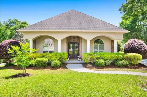 7495 Mallard Dr N, Mobile, AL 36695