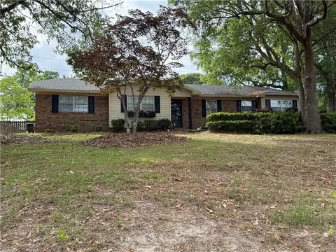 307 Arrosser Dr, Saraland, AL 36571