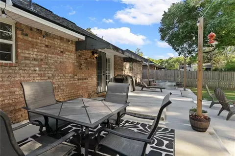 Exterior - 9 Cosgrove Dr, Mobile, AL 36608 photo 17 of 27