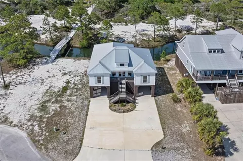 324 Audubon Pl, Dauphin Island, AL 36528