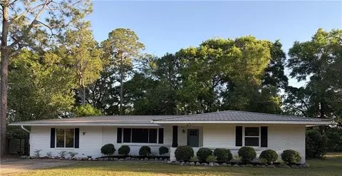 1572 Hillandale Dr, Mobile, AL 36693